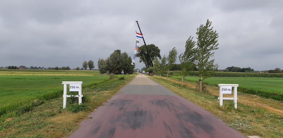 Volop sfeer in de polder!
<a href="/5heerenlanden/">Gemeente Vijfheerenlanden</a> <a href="/janvanarckel/">Jan van Arckel</a> <a href="/KontaktAlblas/">Het Kontakt Alblasserwaard</a> <a href="/hetkontaktvhl/">Het Kontakt</a> <a href="/Oudalblasserw/">Oud Alblasserwaard</a> <a href="/rondevanameide/">St. Wielerronde Ameide</a>