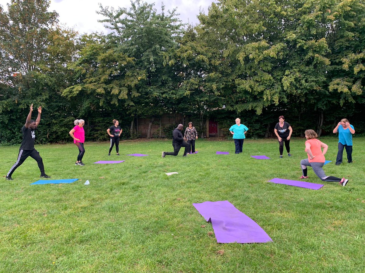 Who's fit? Newham Hospital crew definitely are! Brill #WeFit session on Thursday Eve 👏🏽👏🏽
<a href="/CatrionaRowland/">Catriona (Catrina)💙 #BHWellbeing</a> <a href="/Zarrrraaaa03/">Zara</a>