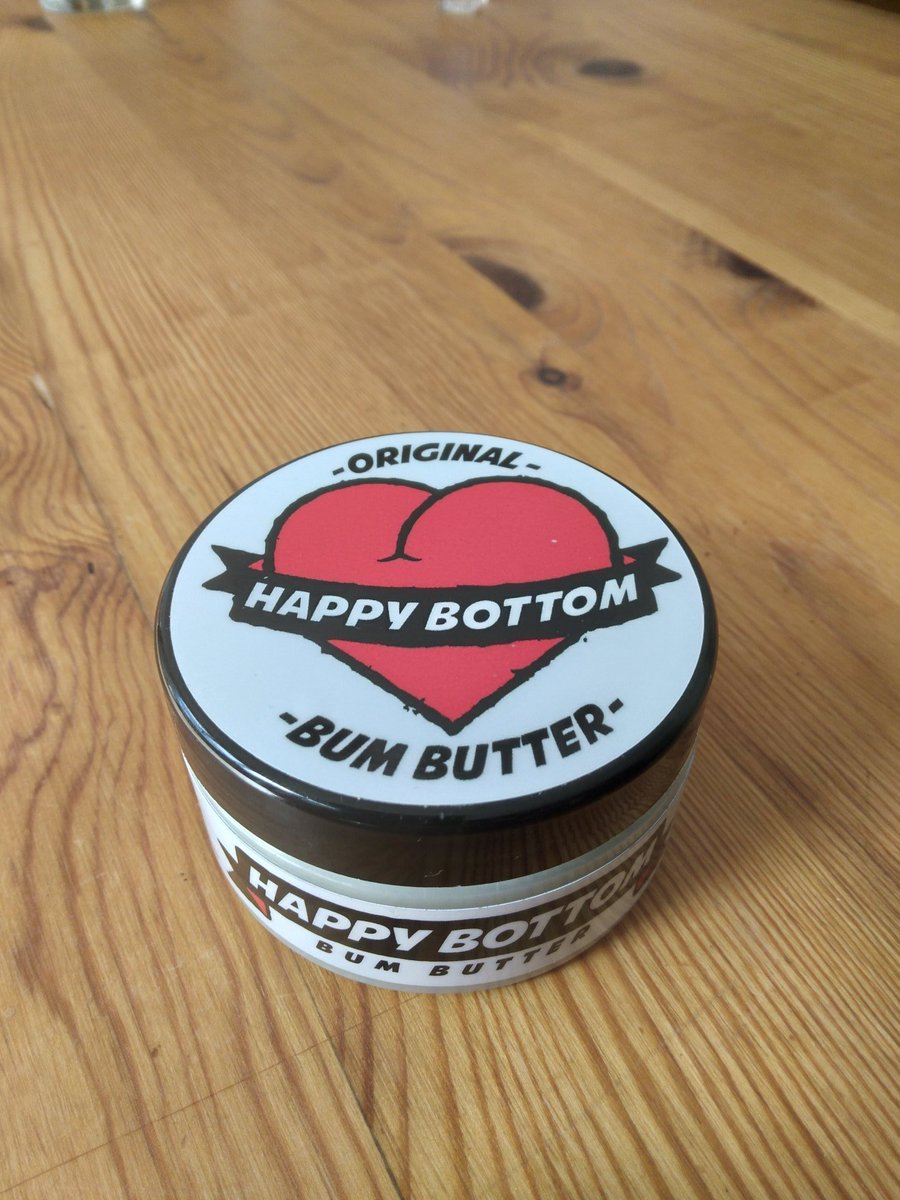 markymark2525's tweet photo. Apparently this is what you need when cycling 300k in 3 days https://t.co/4WsTOmNtnB