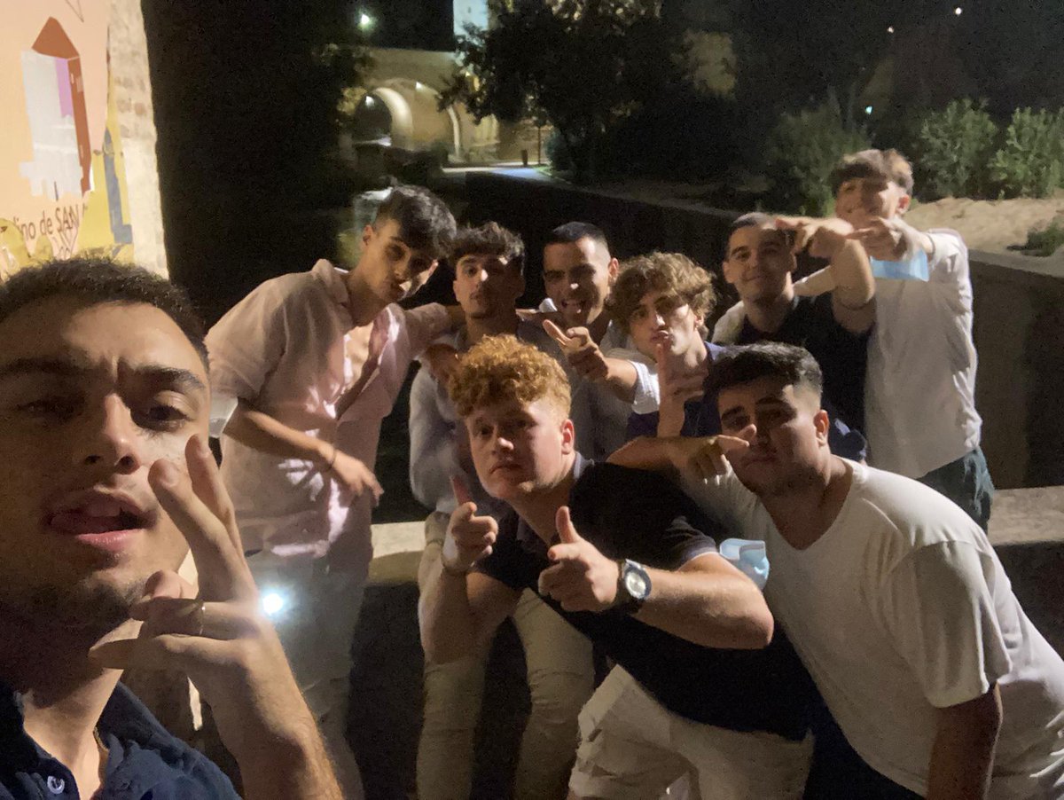 nahuelcurtti's tweet photo. Inolvidable😭♥️ https://t.co/tVhcliO9pn
