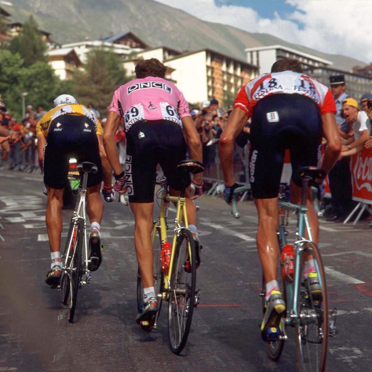 carlostigero's tweet photo. Poderío en Alpe d'Huez https://t.co/XhyC8yTaE3