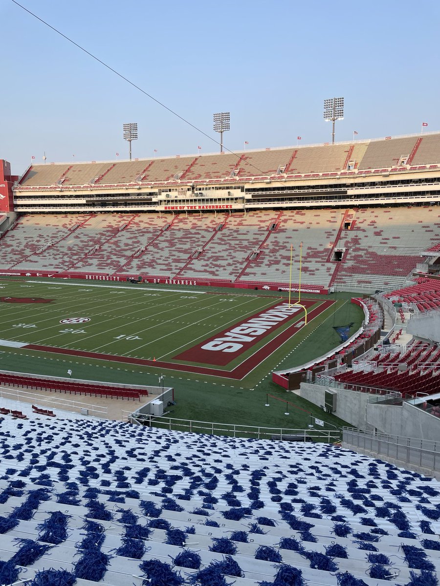 finebaum's tweet photo. Quiet here now. Anyone coming later? https://t.co/NmErdvUvet