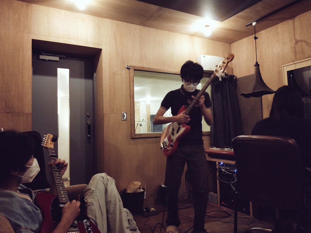 URayRecords's tweet photo. 【プアリッカーズ】
(@poorliquors)

coming soon… https://t.co/zVOO4y2Sxu