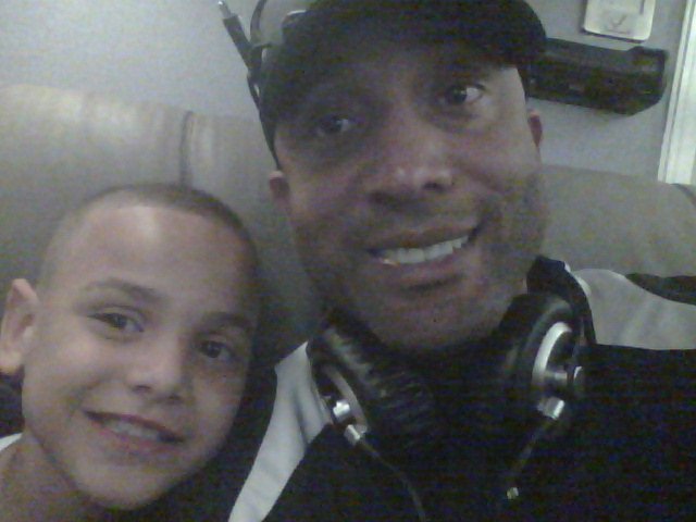 TLow14's tweet photo. Wishing my Baby Boy @saucy_j14 a HAPPY 19th birthday today! Have fun and COMPETE your butt off in your game today. #AllGrowUp #HBDson #APAFL #WeCompete https://t.co/ell9eiXmR5