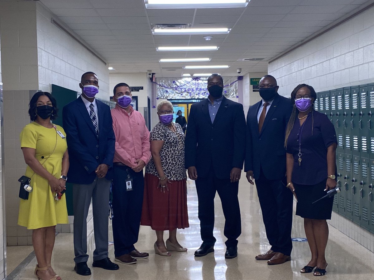 This pic was taken on our first day of school, but it sums up what our year is going to be like…Bold, Blessed and Bout It!! Thank you @DrGParker <a href="/FeliciaFBarnett/">Dr. Felicia F.  Barnett</a> and Chairman Brown for coming thru on Day 1. #NNPS1stDay #BacktoSchool2021 #FMSProud #NNPSProud💯🔥💜🔥💜