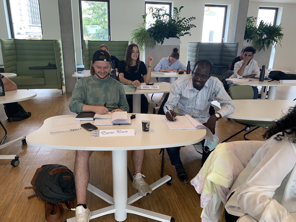 Just finished onboarding all our FT master students at @AntwMgtSchool in the unique  #Global #Leadership Skills program where #multicultural #teams work together on a #sustainability goal. So proud to see students getting closer, like Daniel (CA), Kathrin (AT), &amp; Kenneth (UG).