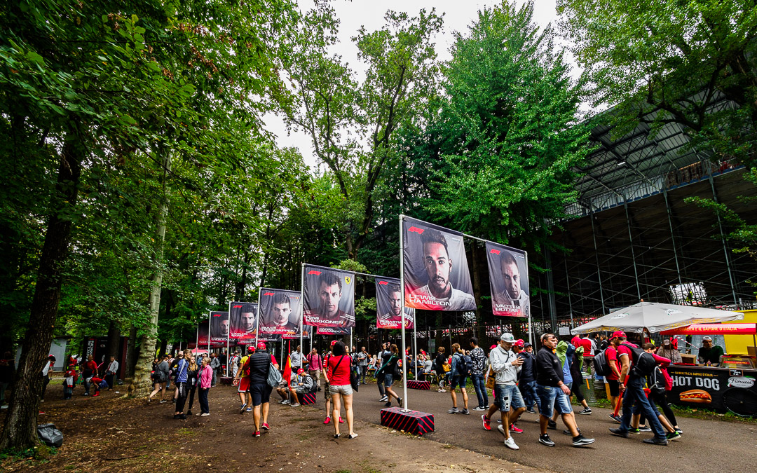 Some Monza flashbacks... 
#ItalianGP #Monza #MonzaEniCircuit #AutodromoNazionalediMonza #Italy #F1 #Formula1 #Cars #Grandprix #Circuits #BehindTheFences