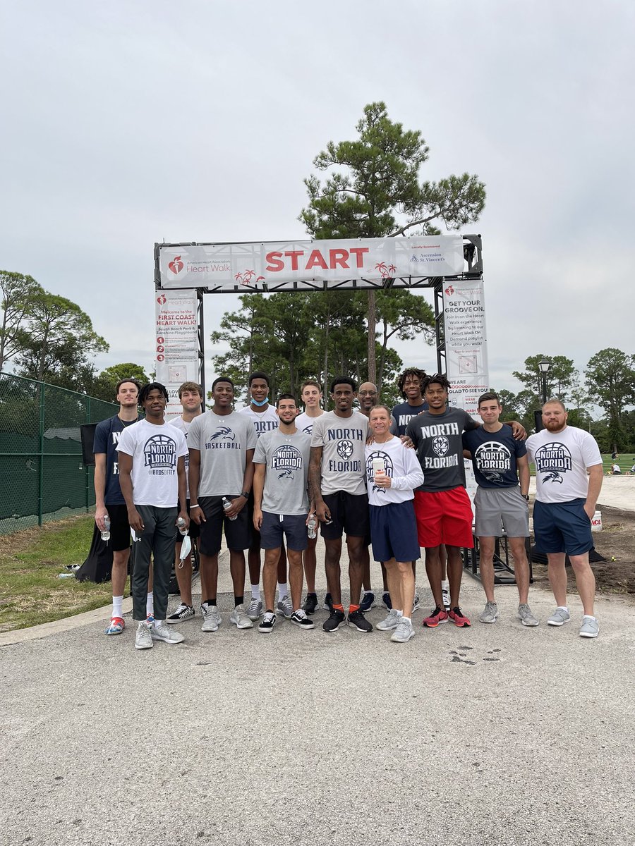 CoachMDriscoll's tweet photo. @WaffleHouse is a perfect ending to an amazing morning!!! Thank You #FirstCoastHeartWalk @OspreyMBB https://t.co/brxk7oKElb