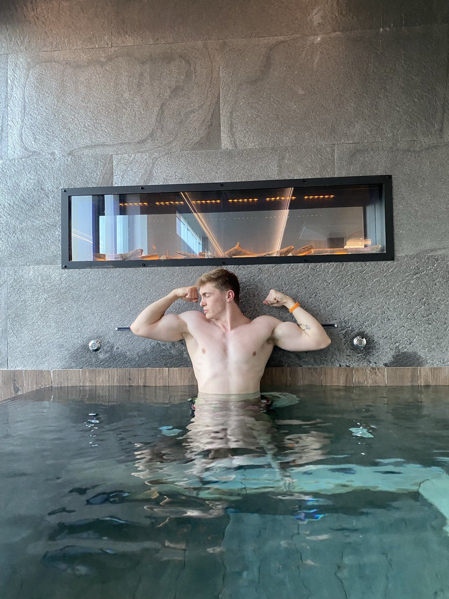 AlphaGodAlex's tweet photo. 🚨 RT Game 🚨

Deposit paid ☑️

1 💬/ 1 💢 / 1💛 with 1 comments PP.

⏰  5 minutes  ⏰

I’m 22, I have a sub funded house, sub funded car, 6 figures in the bank but it’s not enough.

💵💵Daddy wants more 💵💵 https://t.co/q60nbU4auj