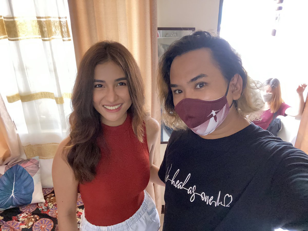 RighteousLeftst's tweet photo. Infairness, ang daming naki-mine sa #ThatThinLineBetween as premiere episode namin โจ๐
Thank you! Next week, lalangoy naman tayo with #RayaSirena ๐งโโ๏ธ
#GMARegalStudioPresents #KenSanyaRegalStudioPresents
@sanya_lopez
@akosiKenChan https://t.co/LahXxXt5fP