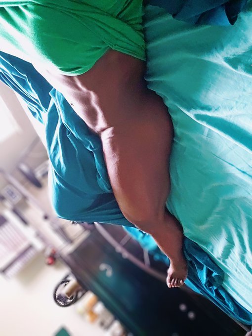 Soon it will be sweats and pj easy access will be for the winter... gym time if I can get my ass up LOL<a href="/tag/goodvibes"class="tags"><span>#goodvibes</span></a><a href="/tag/goddess"class="tags"><span>#goddess</span></a><a href="/tag/femdom"class="tags"><span>#femdom</span></a><a href="/tag/lazy"class="tags"><span>#lazy</span></a><a href="/tag/offseason"class="tags"><span>#offseason</span></a><a href="/tag/prodom"class="tags"><span>#prodom</span></a>