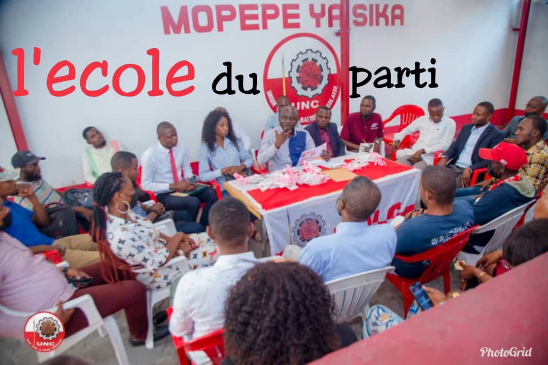 KinUnc's tweet photo. Une équipe dynamique et engagée, un véritable bloc monolithique, vecteur du kamerhisme. Une jeunesse éprise des principes et valeurs que prônent l'idéologie et la doctrine du parti cher à @VitalKamerhe1. Une relève qui rassure. https://t.co/FWAEiHNf9L