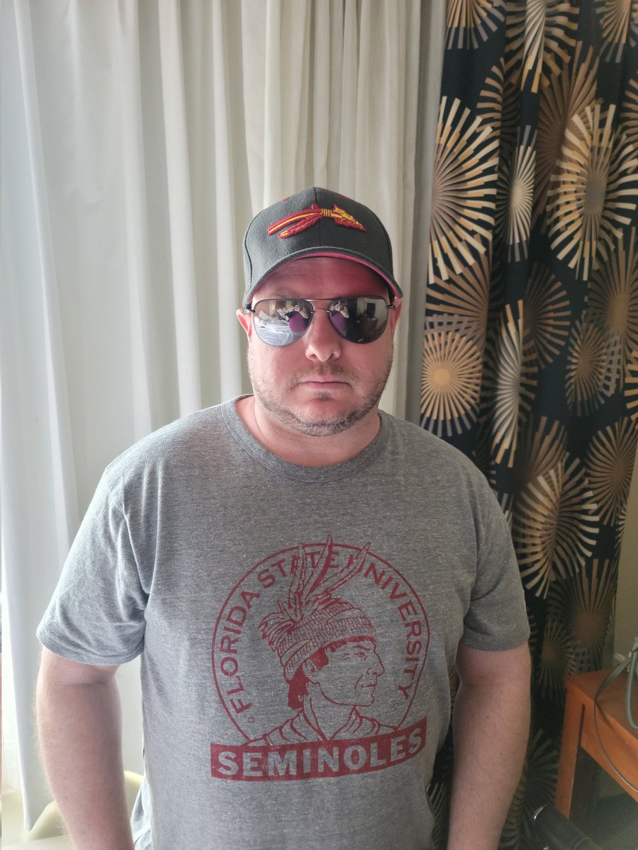 JIreland80's tweet photo. Going way old school for today. #KeepThisChief https://t.co/AZNkCoMFLB