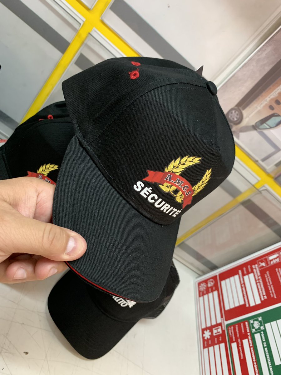 #signpub la référence pour tous vos marquages publicitaires sur tous supports ! 😉🔝✌️