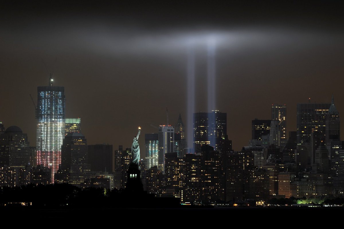 3DOS_GG's tweet photo. Every year we pledge to never forget. Every year we stand in silence, remembering those who lost their lives. Parents, children, first responders. As an organization located in New York, and centered around our 3 core values, we remember those people today. #NeverForget https://t.co/4i59r0Uok6