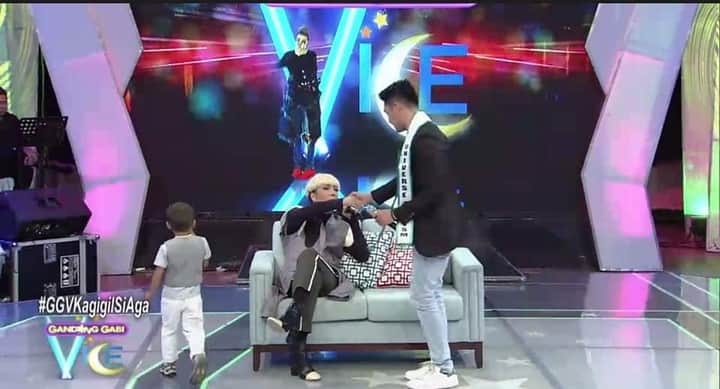 tkxvi_'s tweet photo. flex kolang :)
#EverybodySingPageant https://t.co/XTjdx9LKsU
