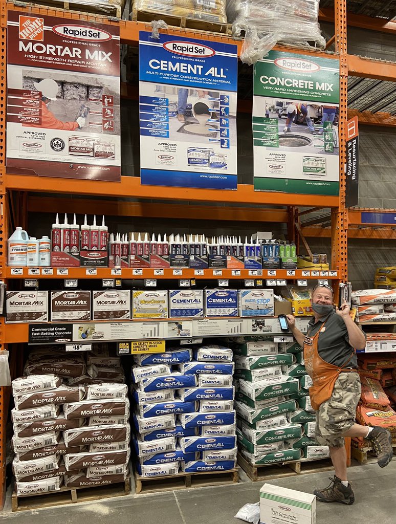 Couldn’t just pass by this beautiful RapidSet bay without taking a pic 🤩 Awesome job to Erik in lumber!!! 👏👏👏 #instock123 #shelfavailability <a href="/THDWhiteLake/">THD White Lake</a> <a href="/dartonsmommy07/">Jennifer Schiller</a> <a href="/AndrewAbrahams8/">Andrew Abrahamson</a> @jason_stubbe <a href="/STEPHANIE_THD/">Stephanie Campbell</a>