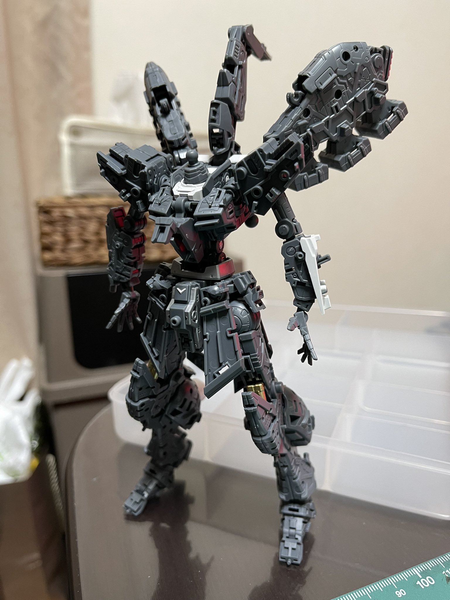 麦わらのハリィ Rg Hi Nガンダムの内部フレーム 先に内部をウェザリング 部分塗装する 外部装甲は1つ1つ丁寧に切り出してウェザリング予定 分かってたけど凄まじい可動域で渋みも良い感じ 今日はここまで T Co Ooqa1hzhld Twitter