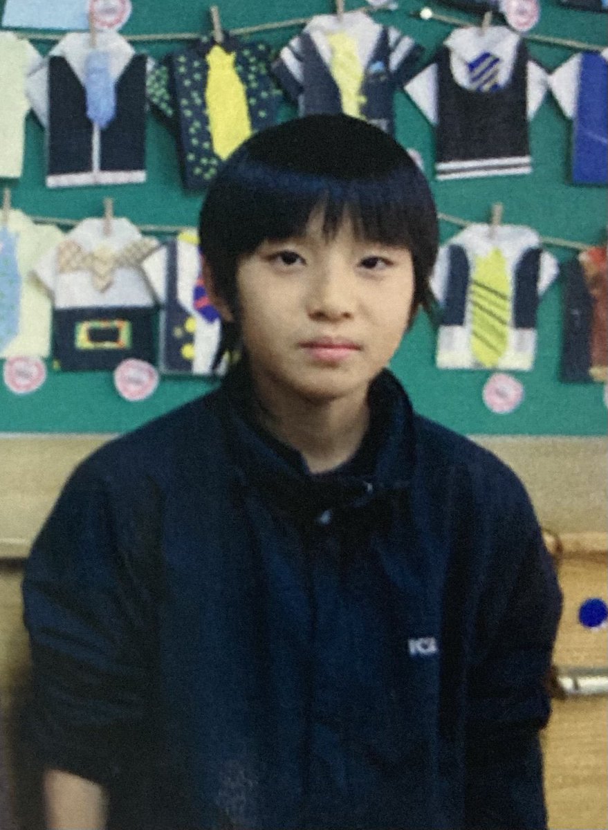 ออมออออ รูปพี่จองอูตอนเด้กกก หล่อตั้งแต่เด็กเลยอะ😭🥺 มีความไว้mulletด้วย5555555555