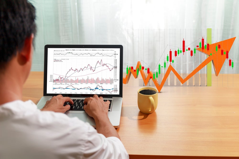 NickNicholls's tweet photo. 3 New Market Leaders to Buy on Dips https://t.co/jH0RhTjl87 #Entrepreneur #DigitalMarketing https://t.co/oSXz5Ma4QI