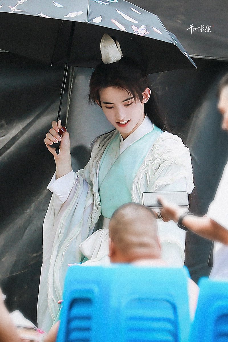 Forhuasen's tweet photo. 210911- #EternalFaith filming 

©千叶长生·常华森
#常华森 #ChangHuasen #Waston #TGCFLiveAction #吉星高照 https://t.co/qdkvBtRGtT