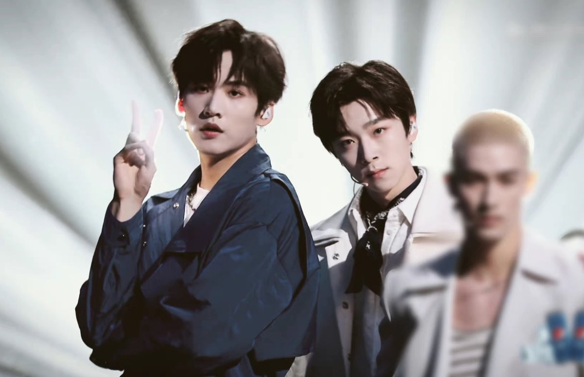 iamnasssss's tweet photo. Đẹp đôi thế nhòo🥺💙🤍 https://t.co/wMiig4A0sN