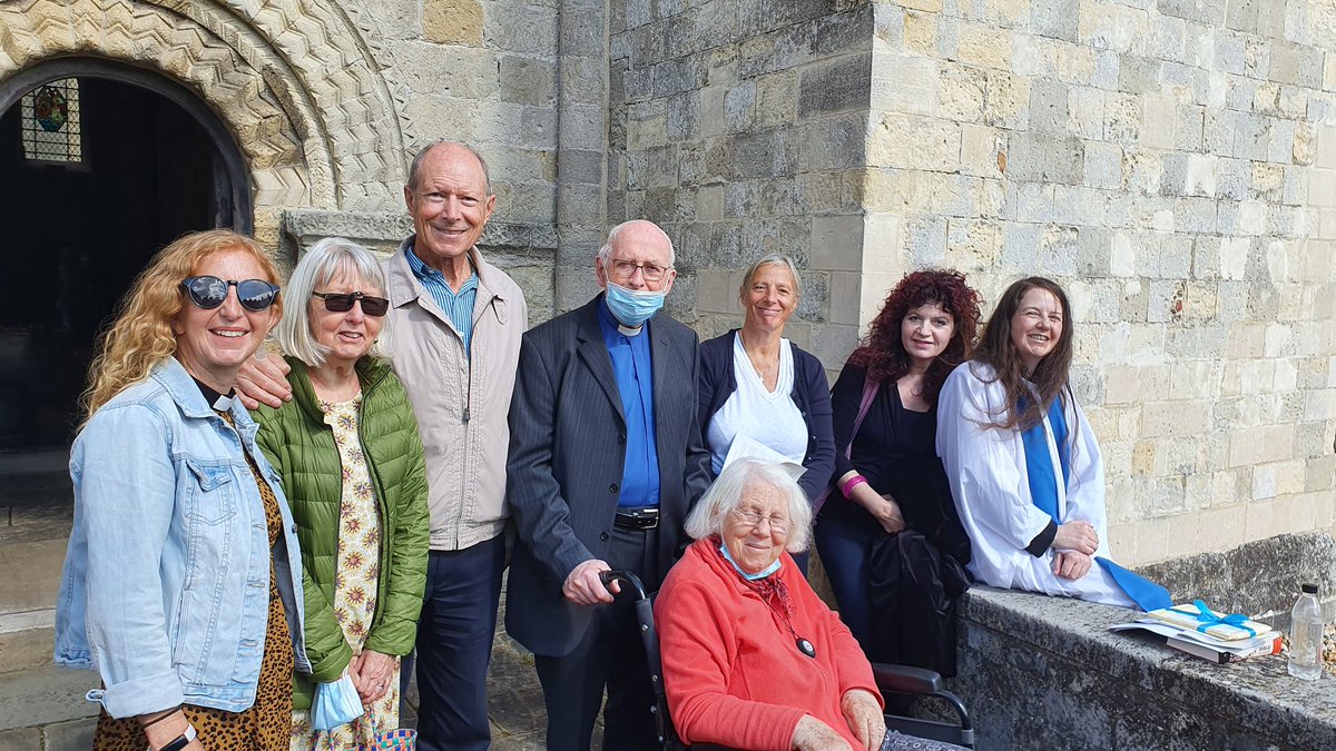TrinityLewes's tweet photo. Great to see our Miriam Owen get licensed as a reader today at Chichester Cathedral. A good Lewes contingent there too,representing TRINITY, and St Anne's for their reader Peter. Congratulations and prayers for Miriam and the others licensed today! https://t.co/6EyqkKHlCG
