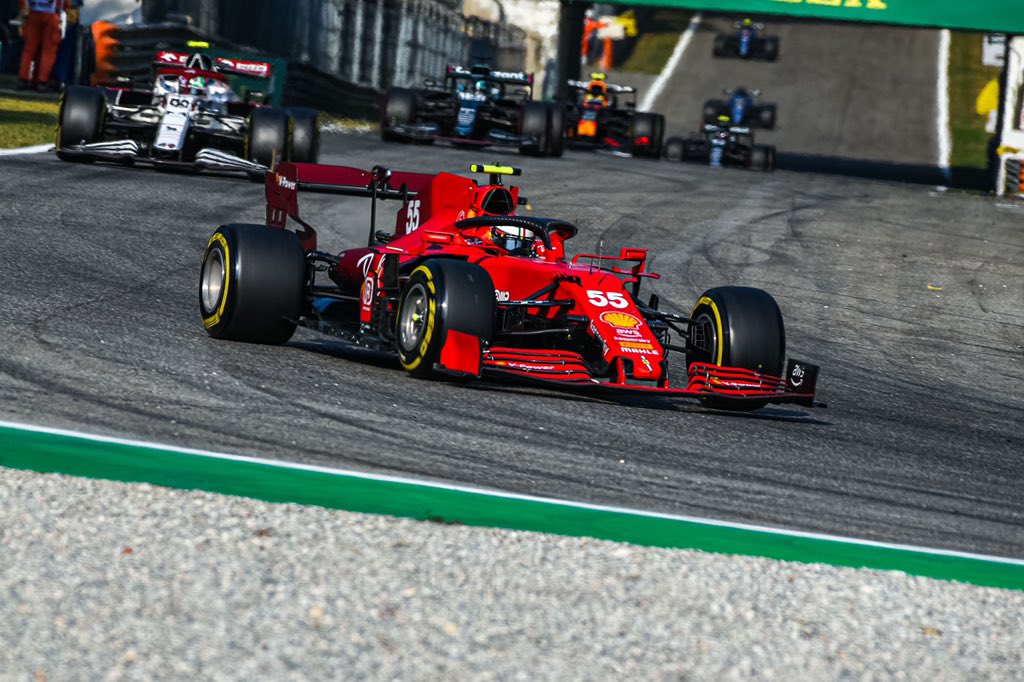 Carlos Sainz, Ferrari