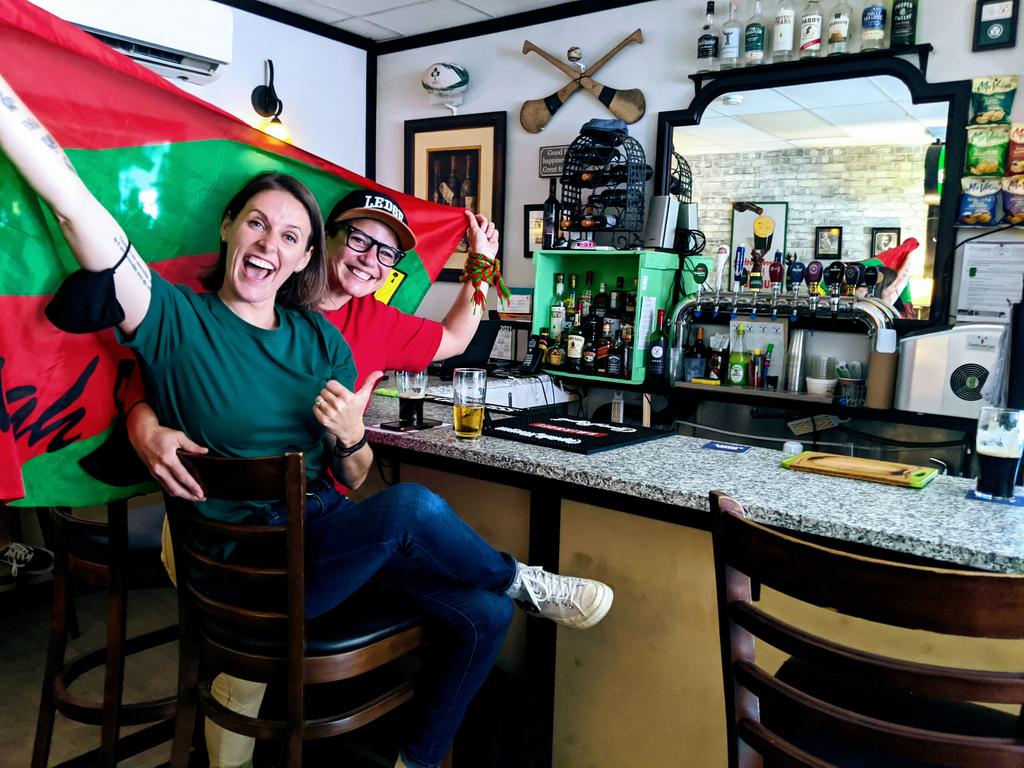 QScribe's tweet image. Ready for Mayo vs. Tyrone at Cloverleaf Cafe in Toronto, Canada. Hon Mayo! #mayo4sam #gaago