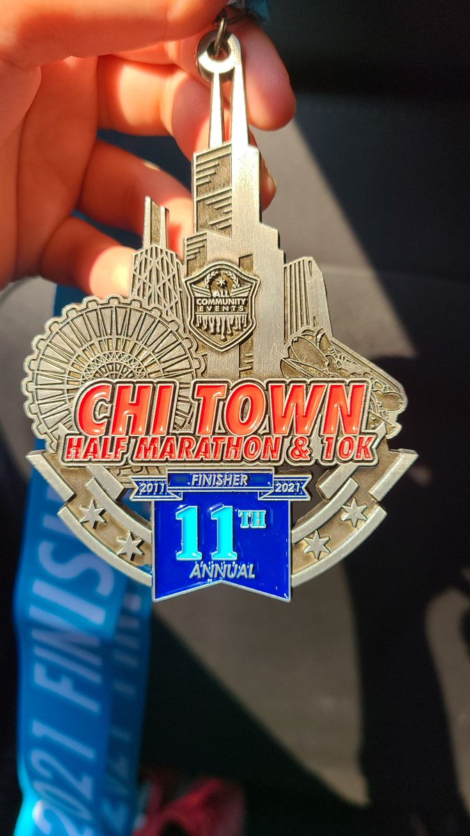 powerpuff2013's tweet photo. @Beyonce your song "Countdown" gave me enough energy to finish the 10k in Chicago!!! Thank you 🥰🥰 #Chicago https://t.co/oWbnWhpQch