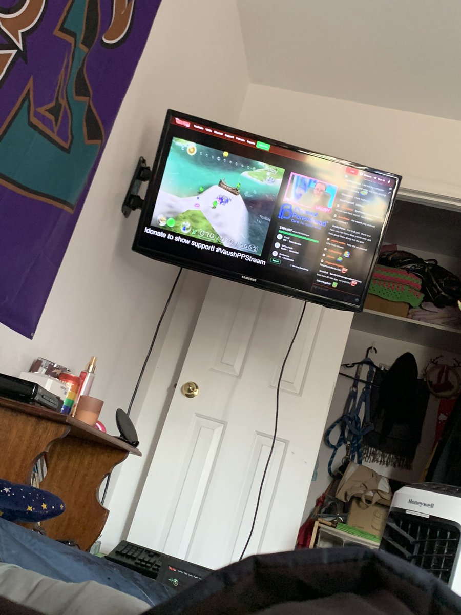 alchiemisttv's tweet photo. Vaush reaching the goal on his charity streams always makes a pretty good alarm clock #VaushPPStream https://t.co/KEh17GGd3Z