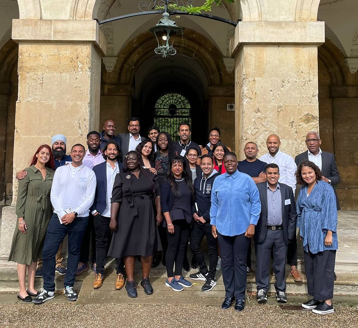 behindthenetra's tweet photo. Pathway to Success Class of 2021 🎉

It's been an honour for @IndyHothi and I to be a part of @opblackvote's leadership programme this year, in partnership with @magdalenoxford  @BlavatnikSchool
@HouseofCommons https://t.co/5J9eMsMkna