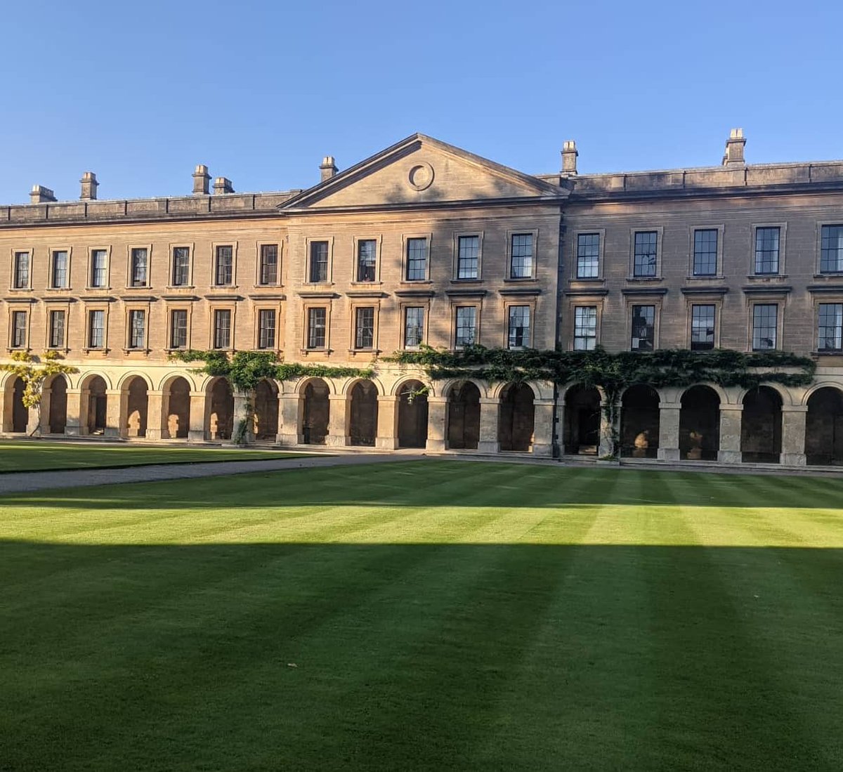behindthenetra's tweet photo. Pathway to Success Class of 2021 🎉

It's been an honour for @IndyHothi and I to be a part of @opblackvote's leadership programme this year, in partnership with @magdalenoxford  @BlavatnikSchool
@HouseofCommons https://t.co/5J9eMsMkna