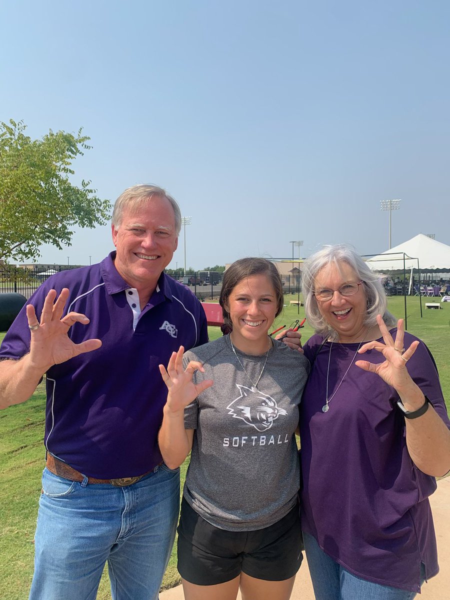 randypittenger's tweet image. Best part of being on the Abilene Christian University campus is connecting with our awesome Belton-ACU students! @ACUedu #TigerstoWildcats #ACUsoftball #ILoveBelton #ILoveACU