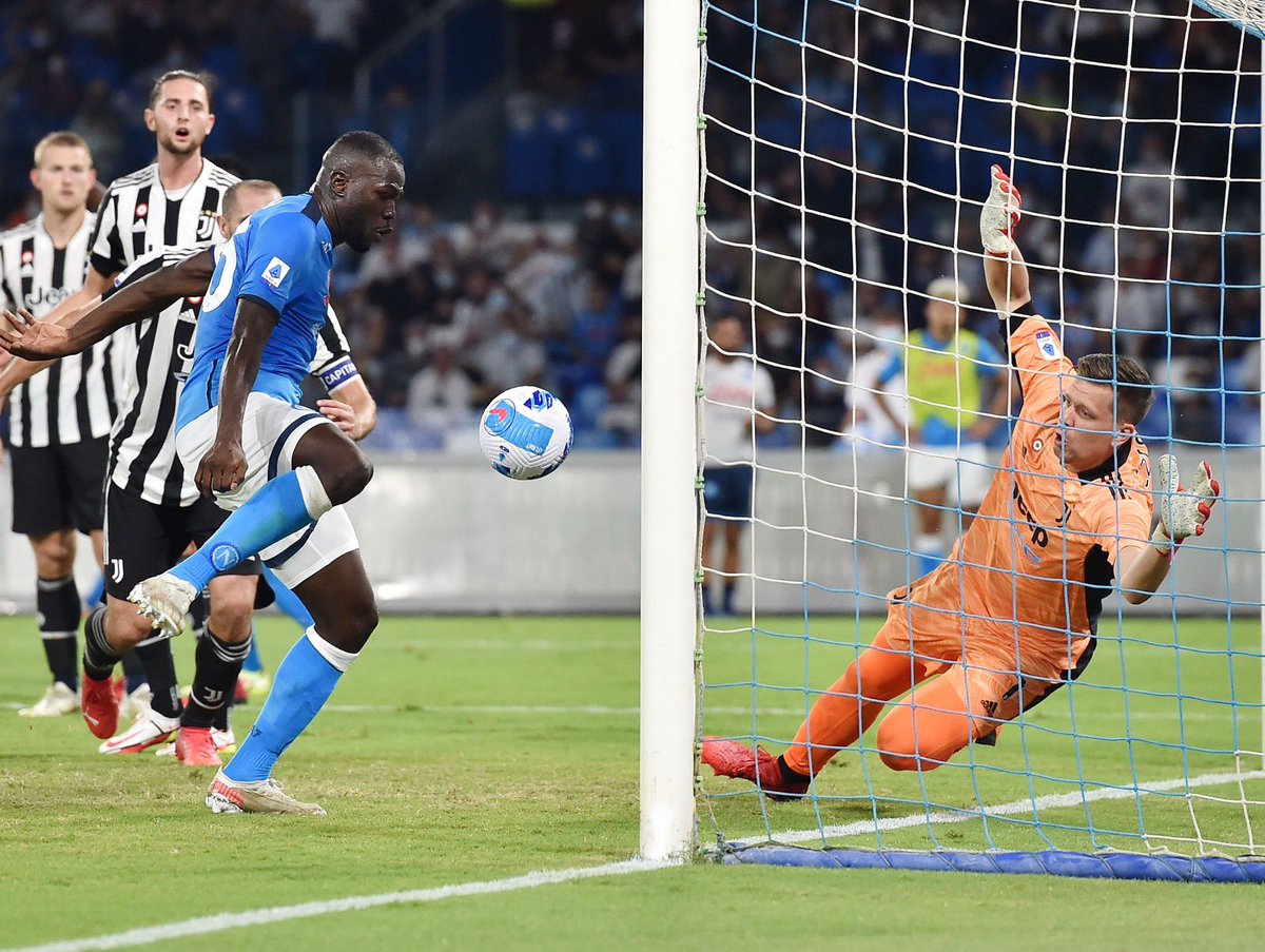 Uaaaaaa’!!!
Che bello!

#NapoliJuve 2-1 #ForzaNapoliSempre #Mammama 💙 #KK 💪🏿