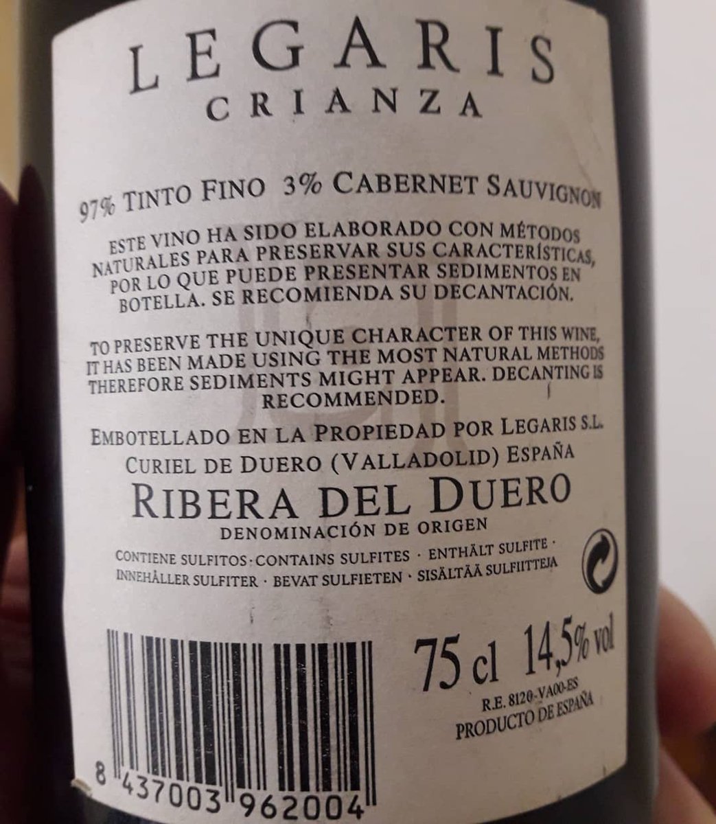 alitovigi's tweet photo. Un sábado cualquiera, lomito casero y este gran vino #España🇪🇸 #RiberaDelDuero by #Legaris @Codorniu_ES #10AñosNoSonNada 97% Tempranillo 3% Cabernet Sauvignon, buena concentración y cuerpo, fruta madura, esta en un gran momento!! #UnidosPorUnaPasión @SalpicadosV Saluteeee 🍷🍷🍷 https://t.co/xOTL0us168