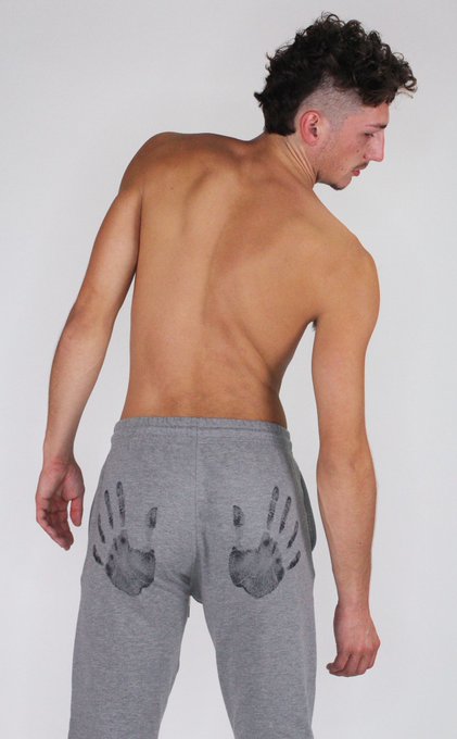 Hands up for @jj_malibu ???
#jjmalibu #gayboy #booty https://t.co/3eZa1FjIvS
