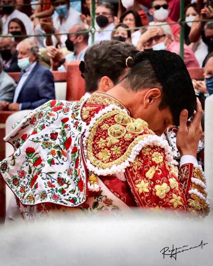 AntonioUriz's tweet photo. VALLADOLID 2021.

#JMMANZANARES 

📷 @RebecaHerF | @RHernando_Photo https://t.co/yZ315OdFBX