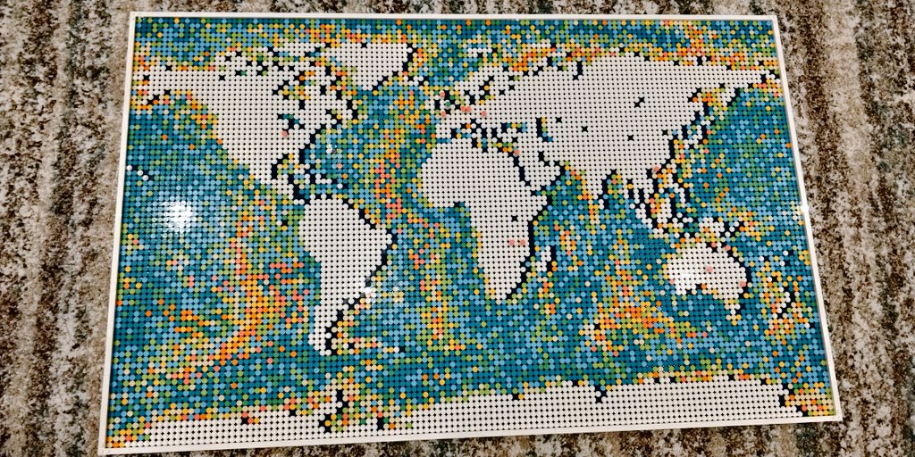 After about 16 hours of building it's finally done.