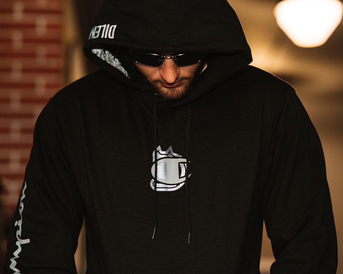 GoDilemma's tweet photo. Dilemma x Champion Collection.
Officially Revealed.
9.10.21 📍
https://t.co/GOhYADY0AH

Check it out. https://t.co/MbnriWMjgP