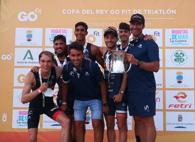 triatlonchannel's tweet photo. UA @UAtriatlon  y Fluvial @Trifluvial  arrasan en las Copas del Rey y de de la Reina https://t.co/nCMuwHenPE https://t.co/EMHIAJOWwS