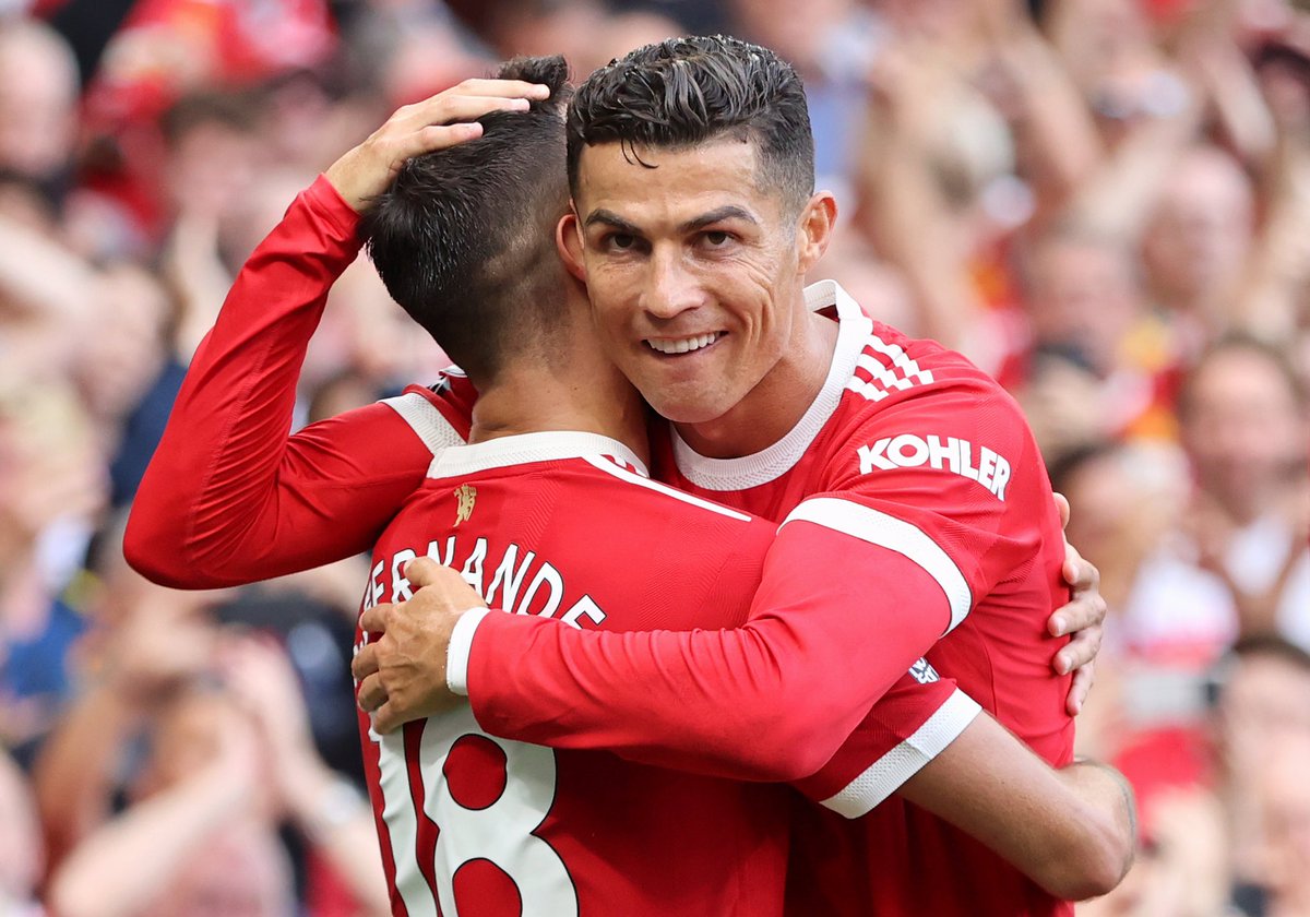 Cristiano Ronaldo marked his return with two goals as Manchester United beat Newcastle at Old Trafford to go to the top of the table.

Man Utd 4-1 Newcastle; Ronaldo 45’ 62’ Fernandes 80’ Lingard 90’ - Manquillo 56’

#mufc #nufc