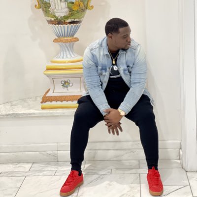 Beatzbynel's tweet photo. #NewProfilePic https://t.co/HztLga8Ov7