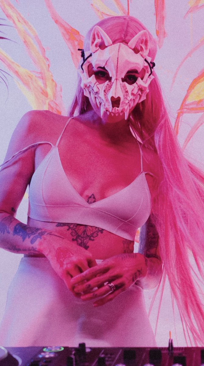 GONNA DROP MY SET TONIGHT ON YOUTUBE.COM/LUNTUNES