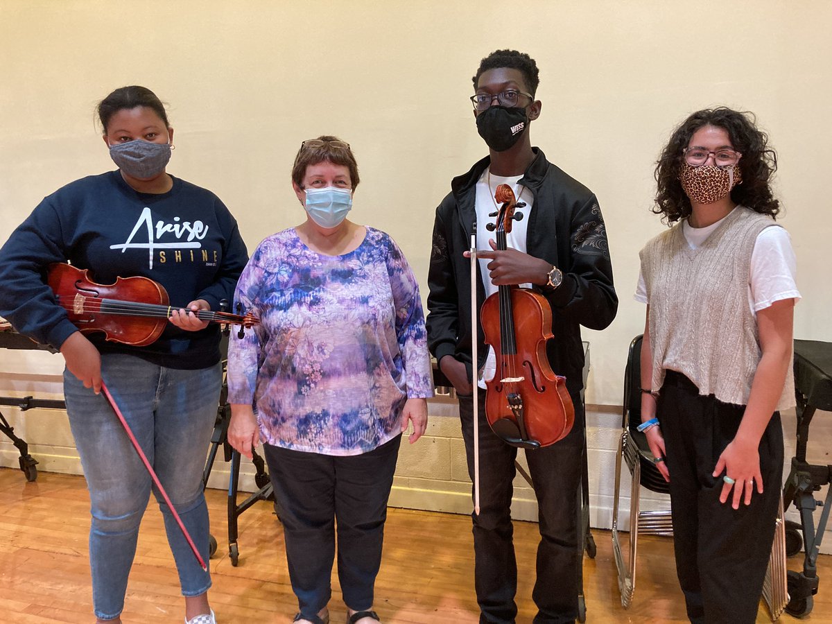 reynorchestra's tweet photo. So proud of Sydney and Aaron participating in the very first VIVO Strings Workshop! Such a great opportunity! https://t.co/cjSnsh2u42