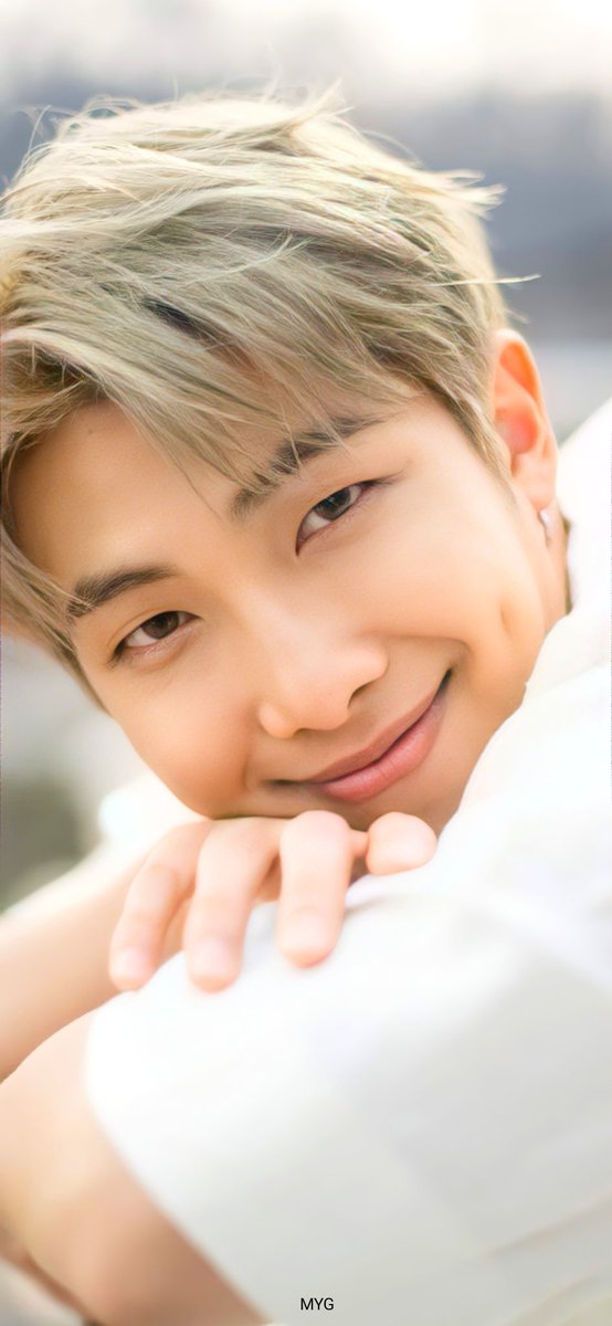 RitikaS32384389's tweet photo. Happy birthday to you joonie💜You are the bestest person in my and every army life 💜💜your cute dimple smile hold so much love 💜💜Have a happy and healthy birthday 💜💜
#namjoonbday
#Ourmoonchild
#namjoon💜💜💜 https://t.co/QNBPnESdrZ