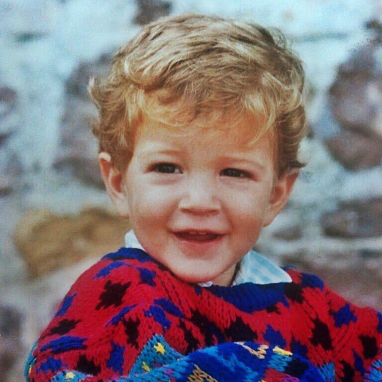 soypablomarin's tweet photo. ¿Y ustedes donde estaban el 11 de Sept 2001?

(Luego les cuento la historia… Para lxs escépticxs les dejo otras fotos mías) https://t.co/0pfQNEuZnt