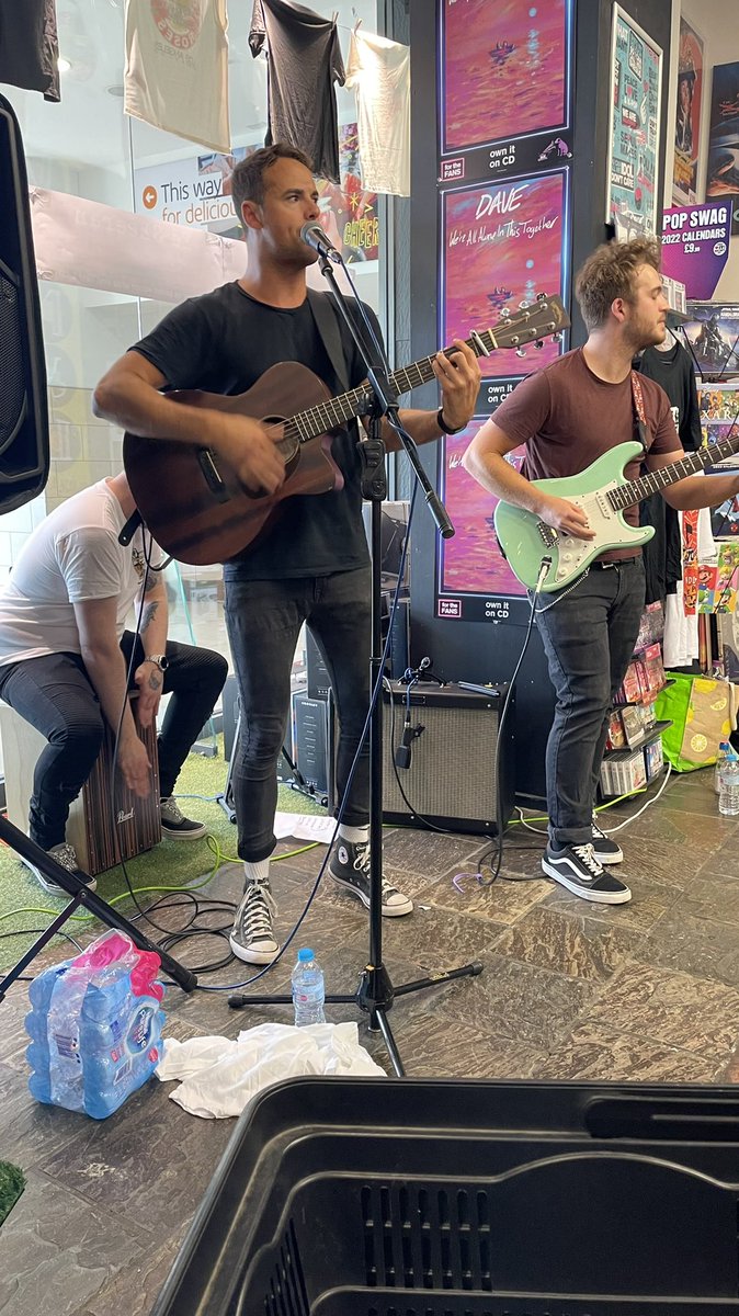 hmv Newcastle tweet media