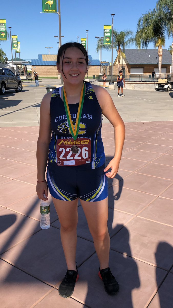 Corcoran_XC's tweet photo. Congrats to sophomore Vivana!! Our first medalist of the day at the Kingsburg 2 mile🥳 https://t.co/oHsMISaUFz