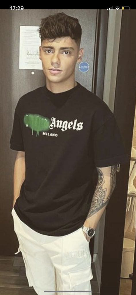 austinmcgill11's tweet image. Friday night / Sunday Morning